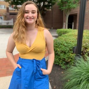 Meet your Posher, Amanda